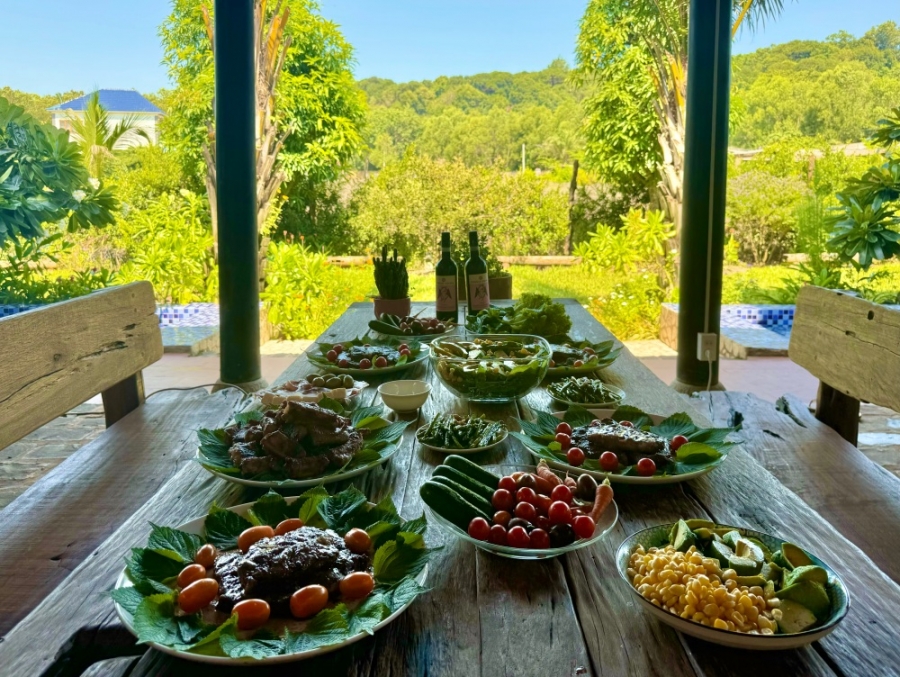 Du Lịch Hồ Tràm: Kinh Nghiệm Tổ Chức Tiệc BBQ