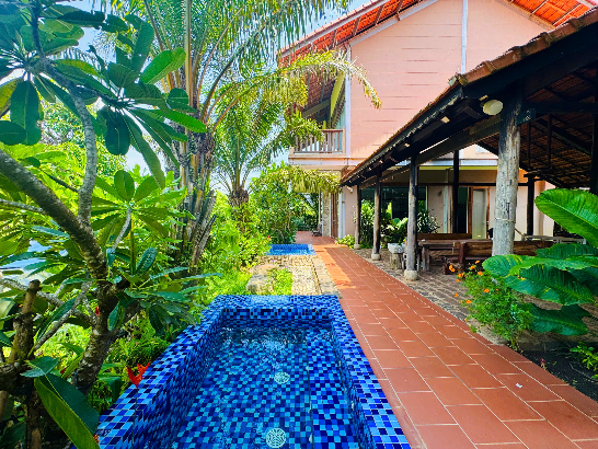 Weekend Ho Tram Villa Rentals – Super Budget-Friendly!