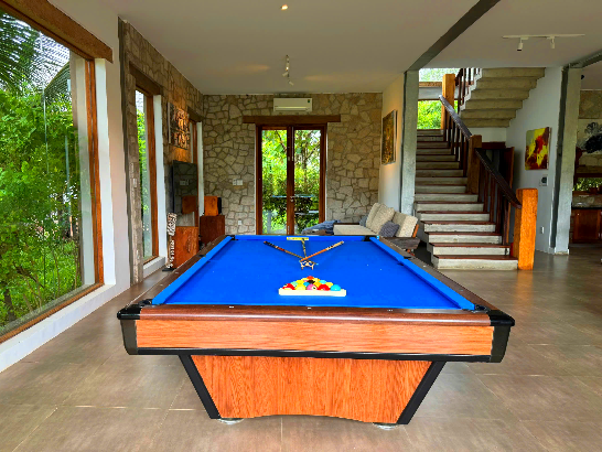 Nên Ở Villa Hay Resort Hồ Tràm?