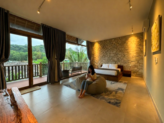 Chill Hết Mình Tại Villa Hồ Tràm