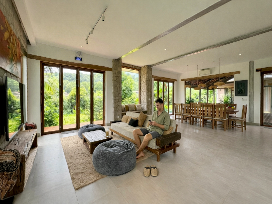 Is Outdoor BBQ at a Ho Tram Villa Worth Trying?