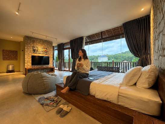Điều Gì Khiến Nhiều Người Chọn Thuê Villa Hồ Tràm Thay Vì Resort?